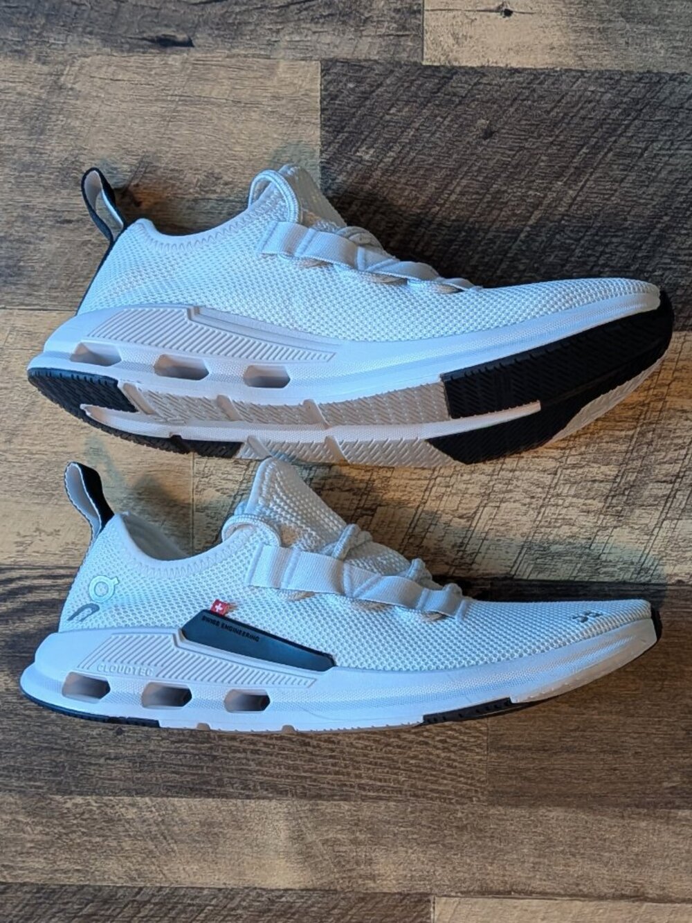 On Cloudeasy Running Shoes White